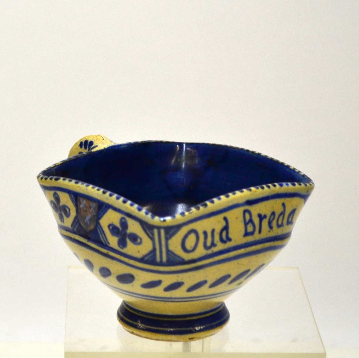 PZH, testje, kobaltblauw decor 'Oud Breda', ca 1911